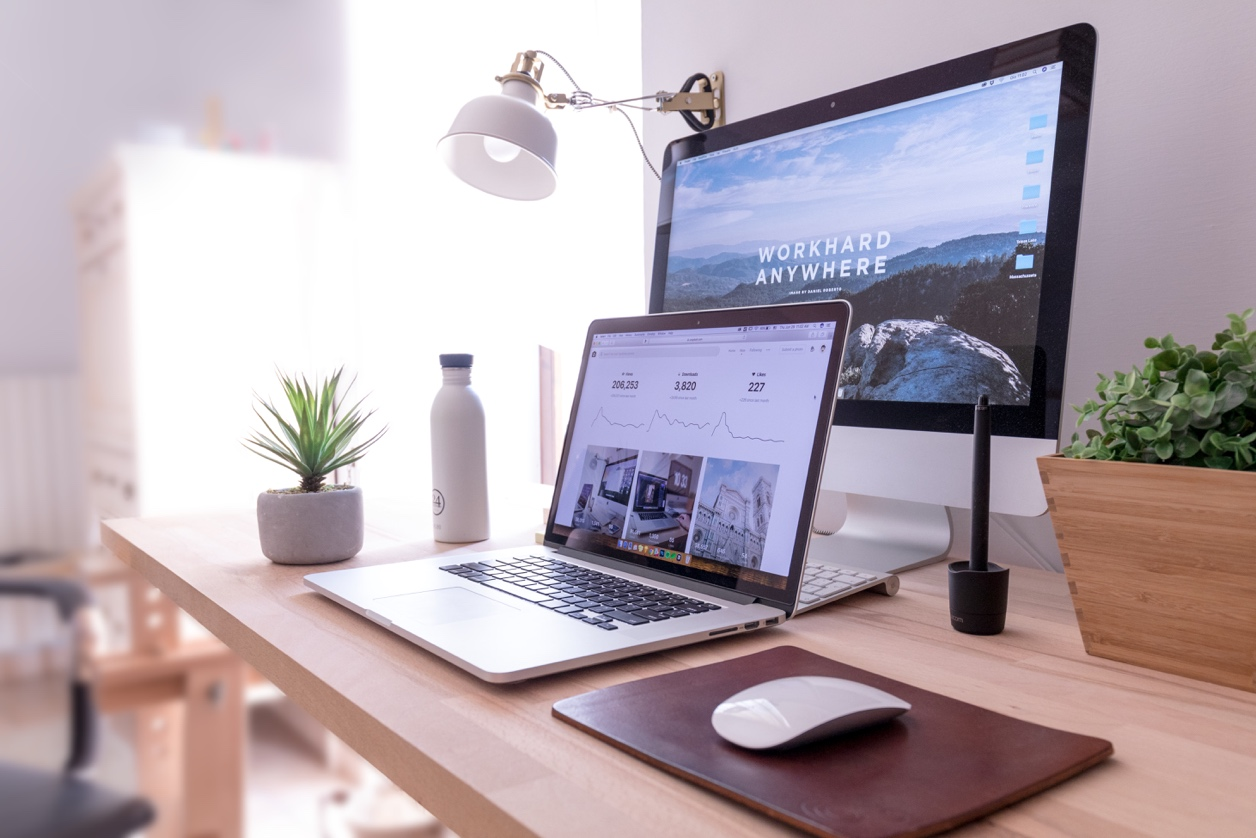 Eyal Dulin's workstation